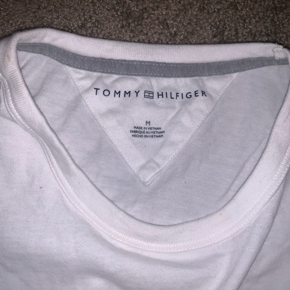 t-shirt tommy hilfiger - Picture 2 of 2